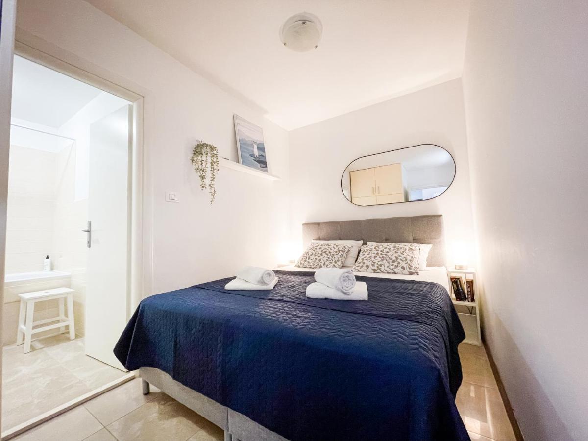 Apartment Zenta With Free Private Parking Split Exteriör bild