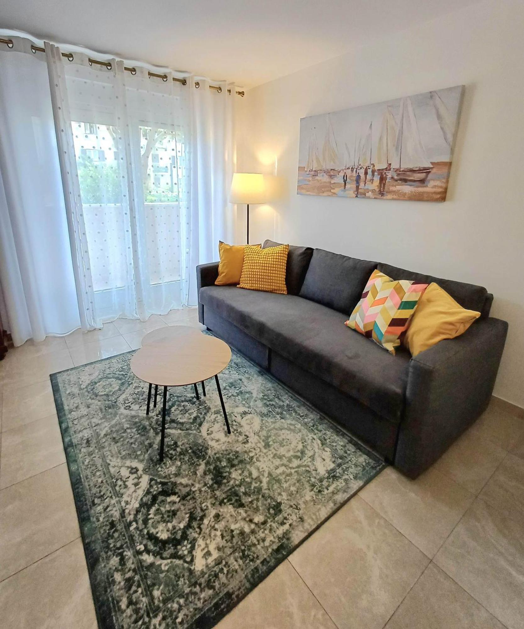 Apartment Zenta With Free Private Parking Split Exteriör bild