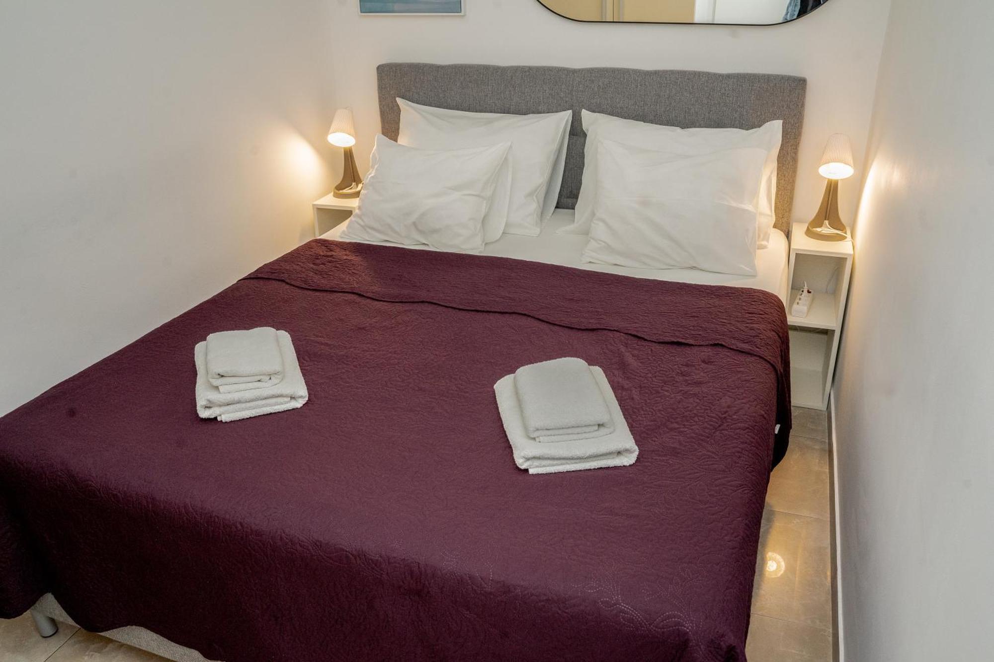 Apartment Zenta With Free Private Parking Split Exteriör bild