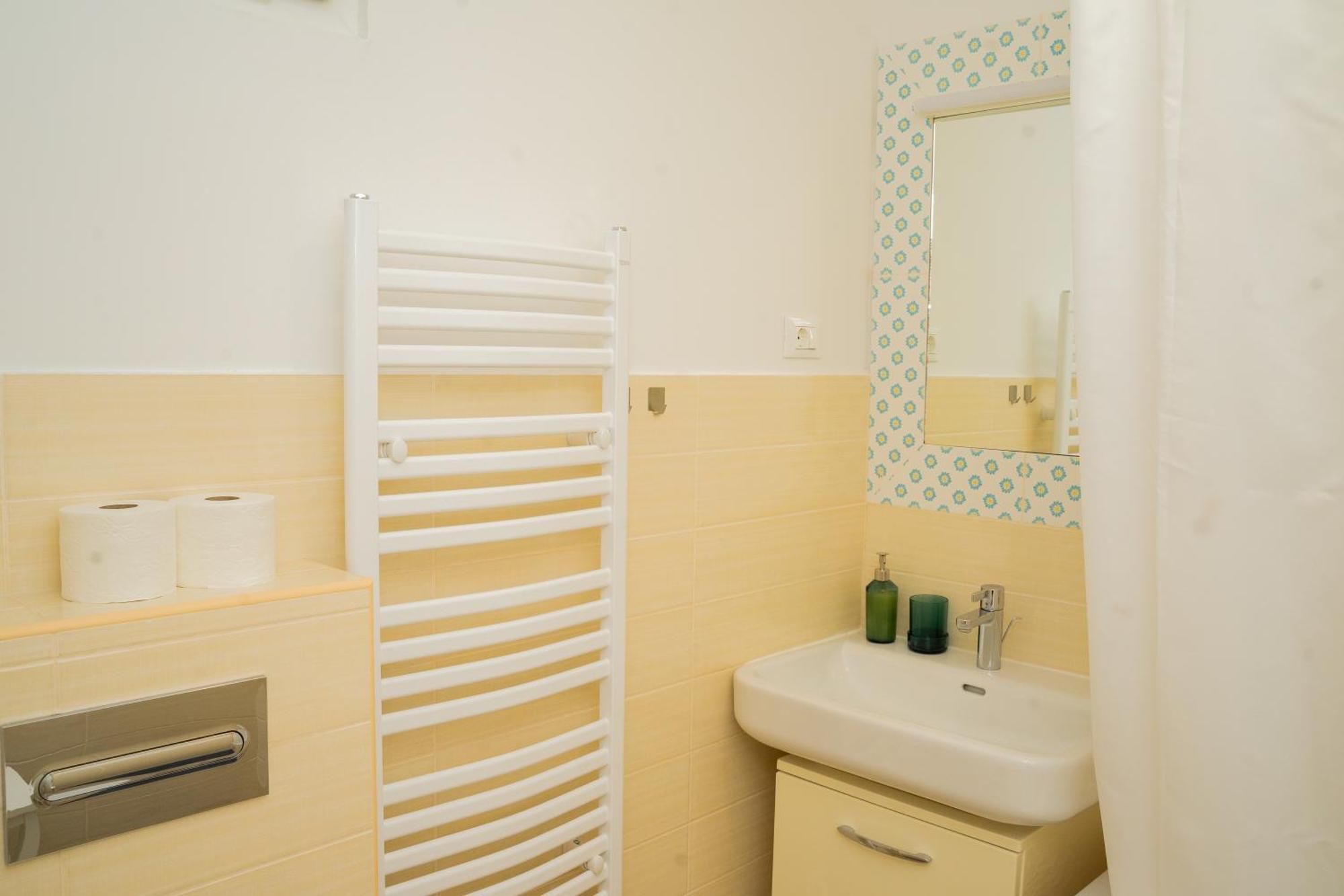 Apartment Zenta With Free Private Parking Split Exteriör bild